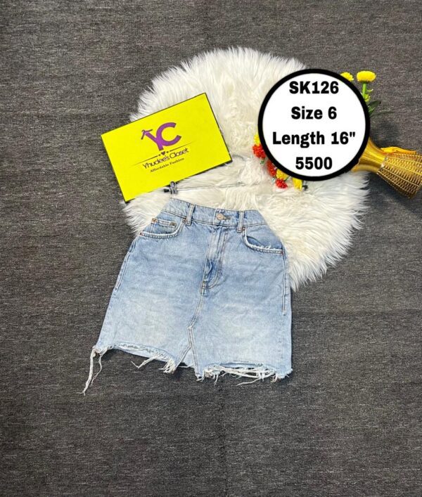 Blue Jean Skirt Size 6 L 16”