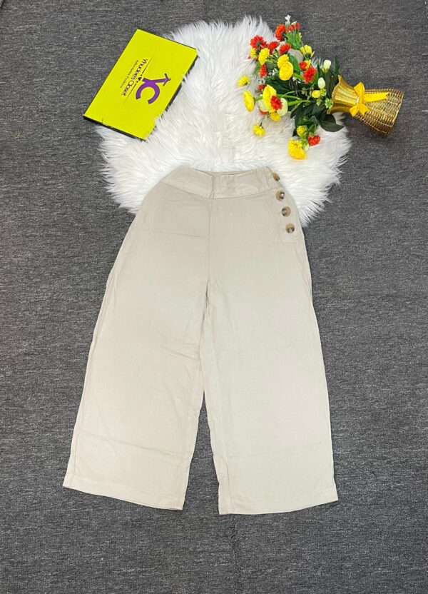 Nude Pant Size 8, L 34