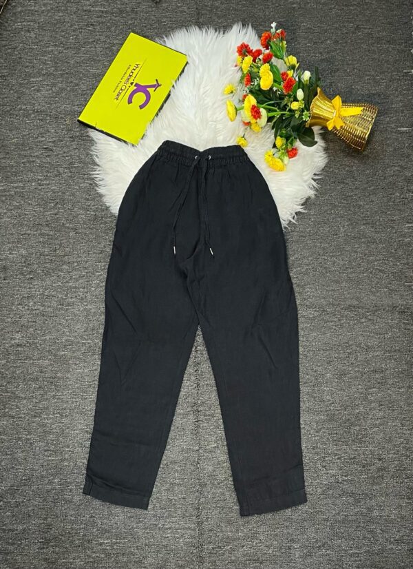Black Pant Trouser Size 12, L 39.5