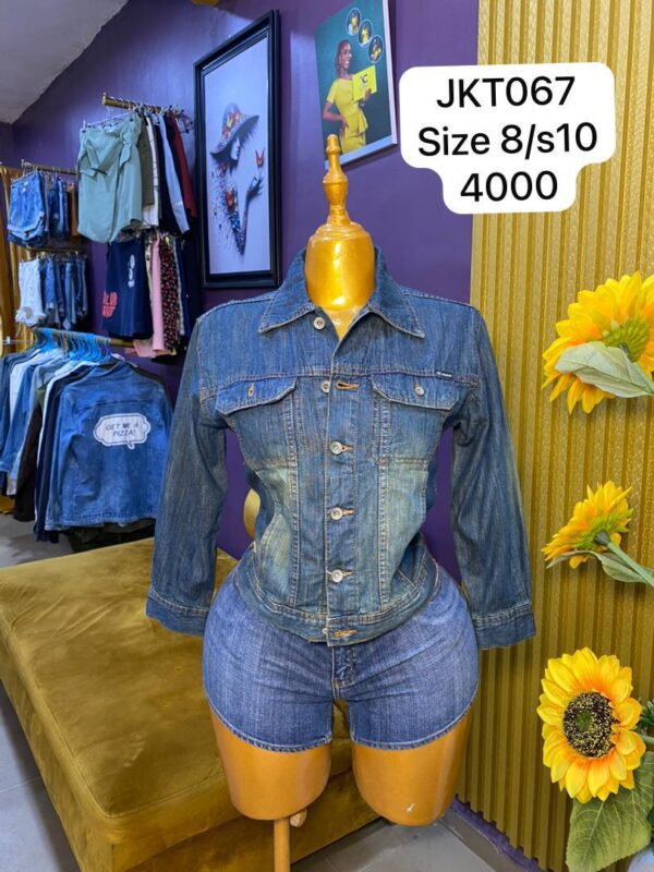 Deep Blue Jean Jacket Size 8/10