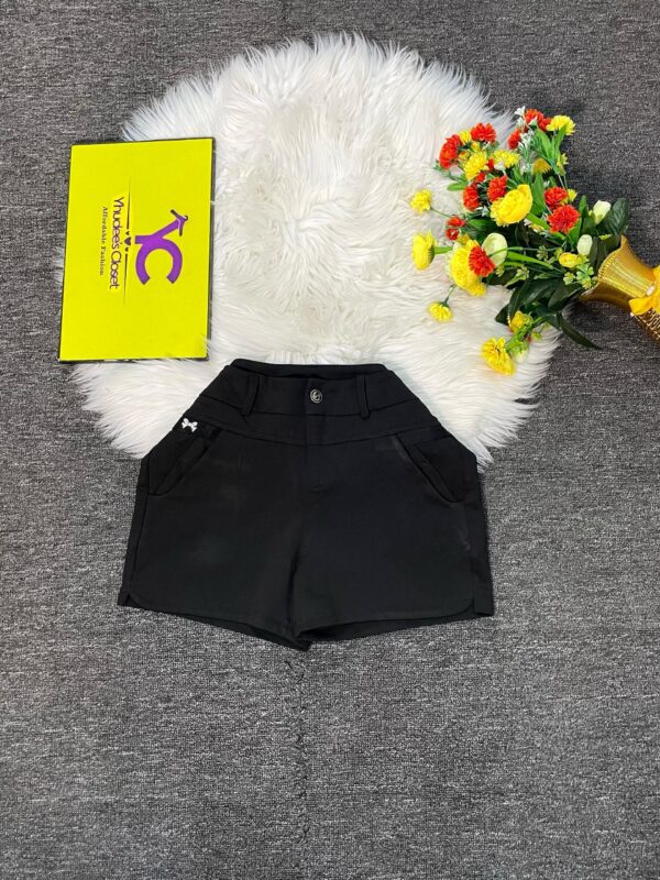 Solid Stretch Black Bum Short Size 10/12