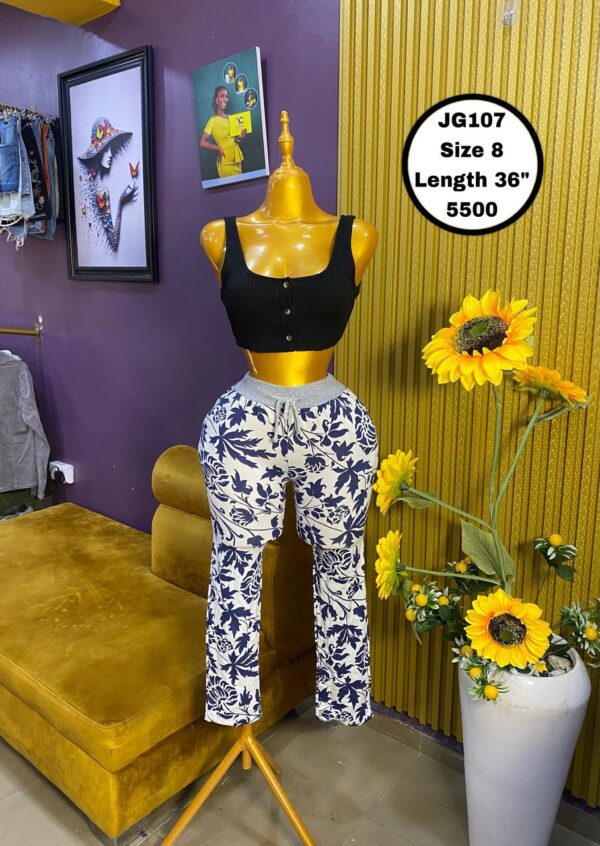 White&Blue Floral design Joggers Size 8 L 36