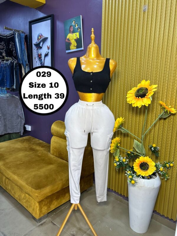 White Cargo pockets Joggers Size 10, L 39