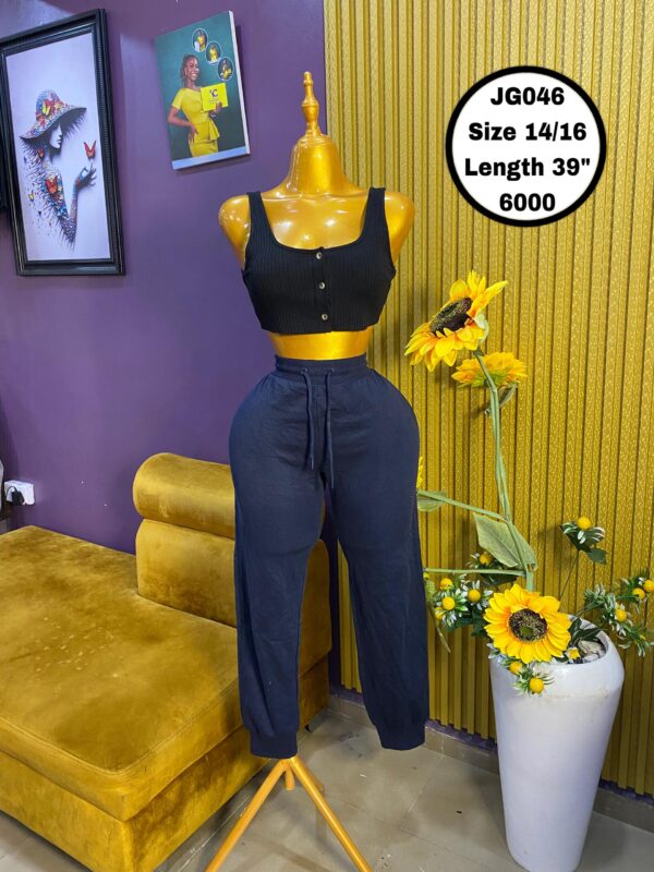 Deep Blue Joggers Size 14/16, L 39