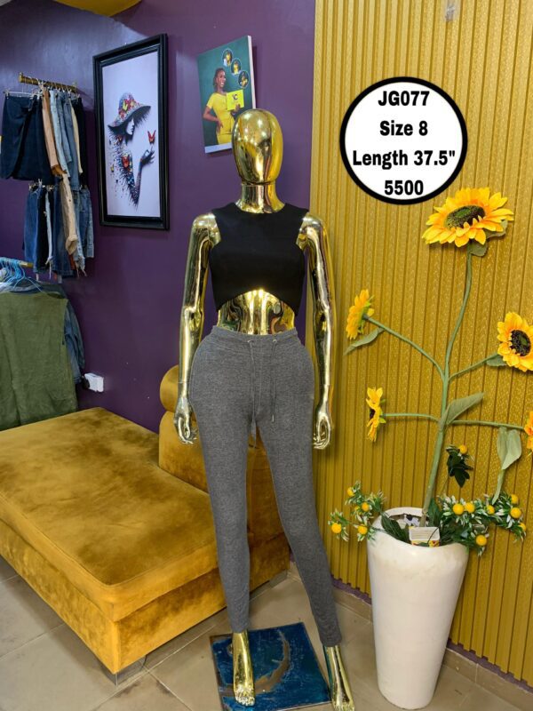 Grey fitted joggers Size 8, L 37.5