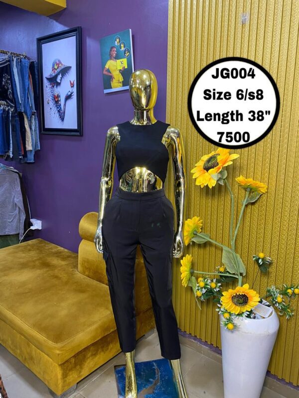 Black plain Joggers Size 6/8 L 38