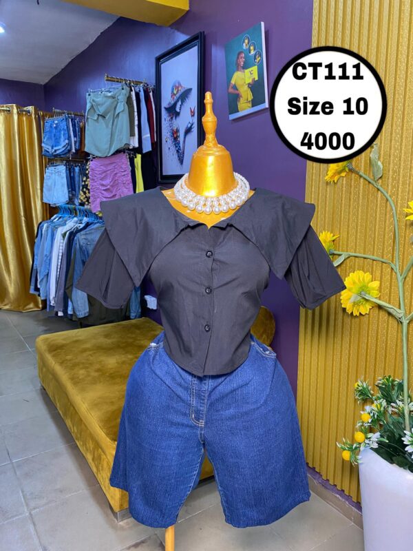 Black Crop Top Size 10