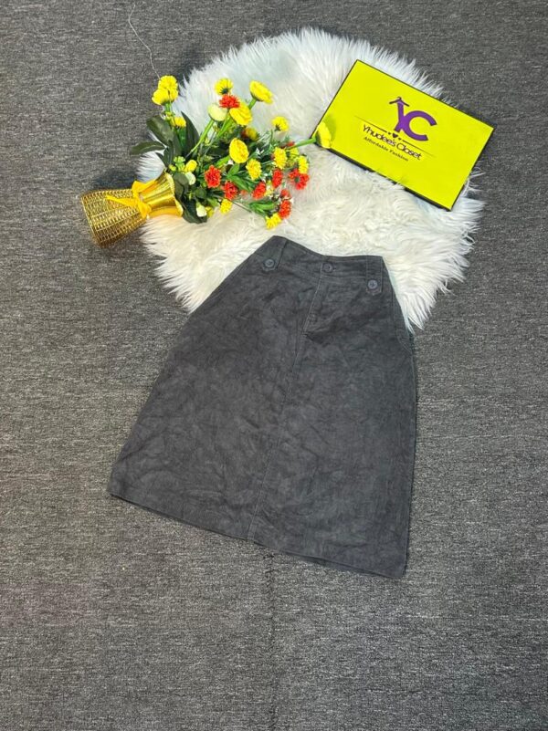 Ash corduroy Skirt Size 8/s10 L 23”
