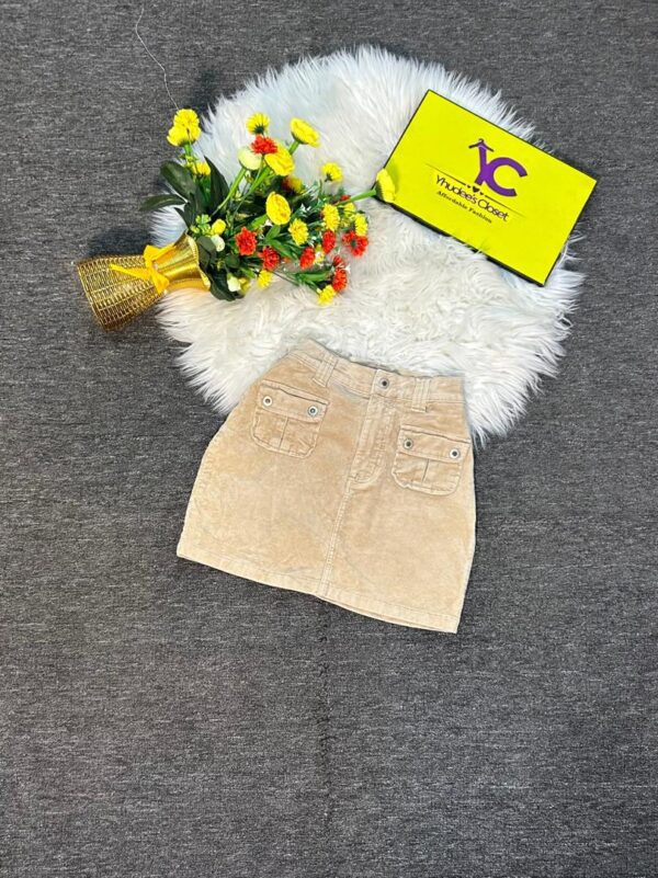 Carton color corduroy Skirt Size 8/10 L 15”
