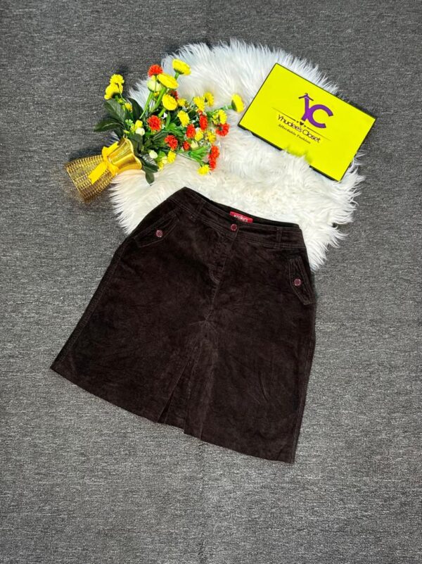 Brown corduroy skirt Size 16 L 23”