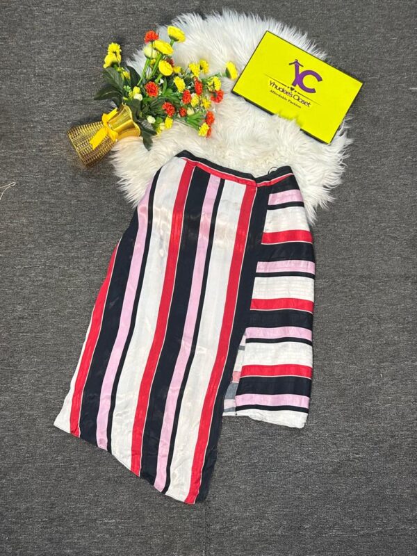 Vintage stripe asymmetrical flay skirt Size 16 L 33