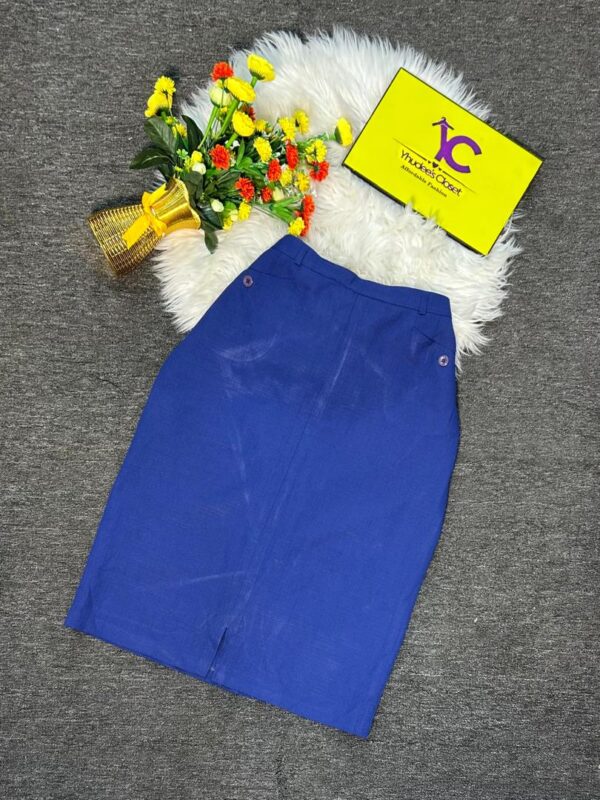 Blue corporate skirt Size 18/20 L 30”