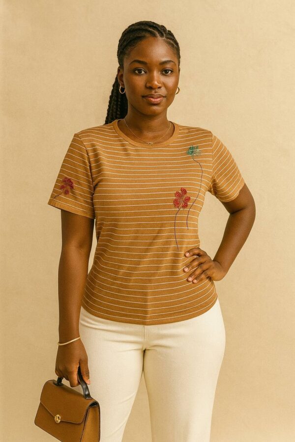 Stripped Flower Top - Size 16/18