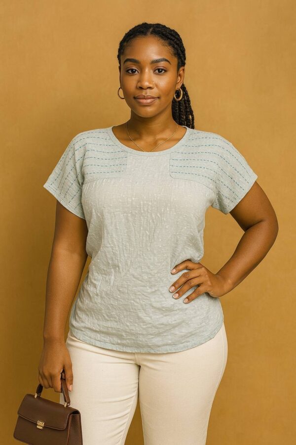 Light green cotton blouse - Size 12/14