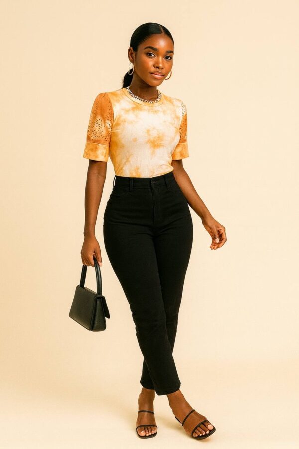 Beautiful adire top Size 8/10