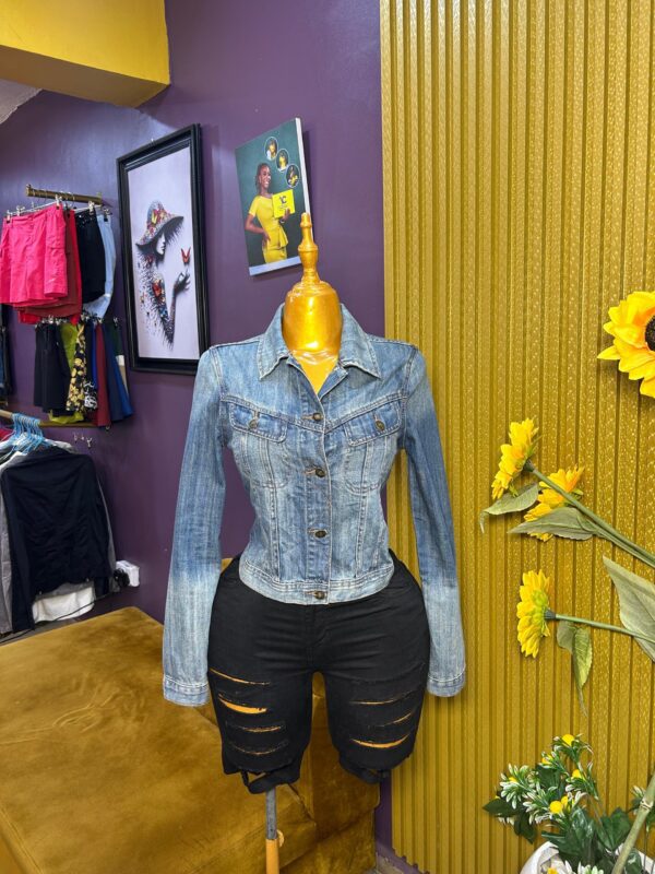 2 toned blue Jean Jacket Size 8/10