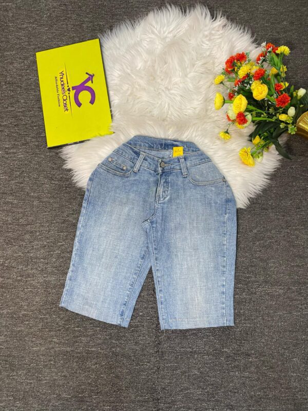 Sturdy Jean Short Size 6/8
