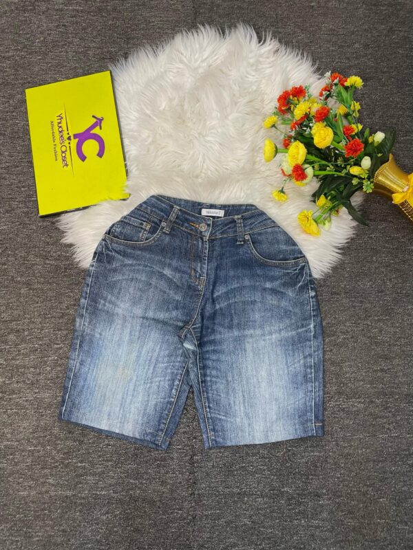 Park Jean Short Size 8