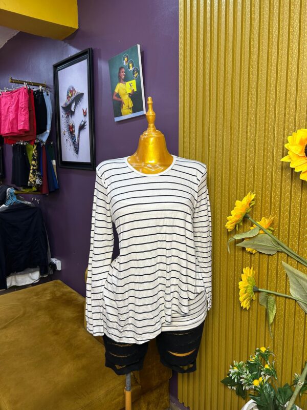 White with black stripe - XL