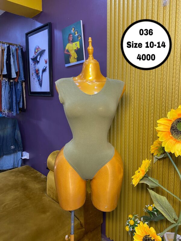 Sleeveless army green bodysuit Size 10-14