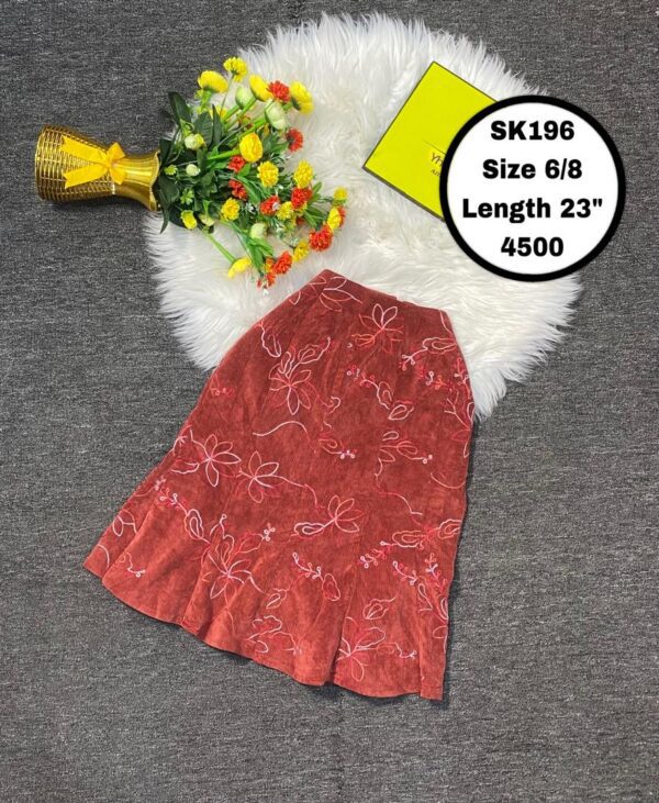 Red corduroy skirt Size 6/8 L23”