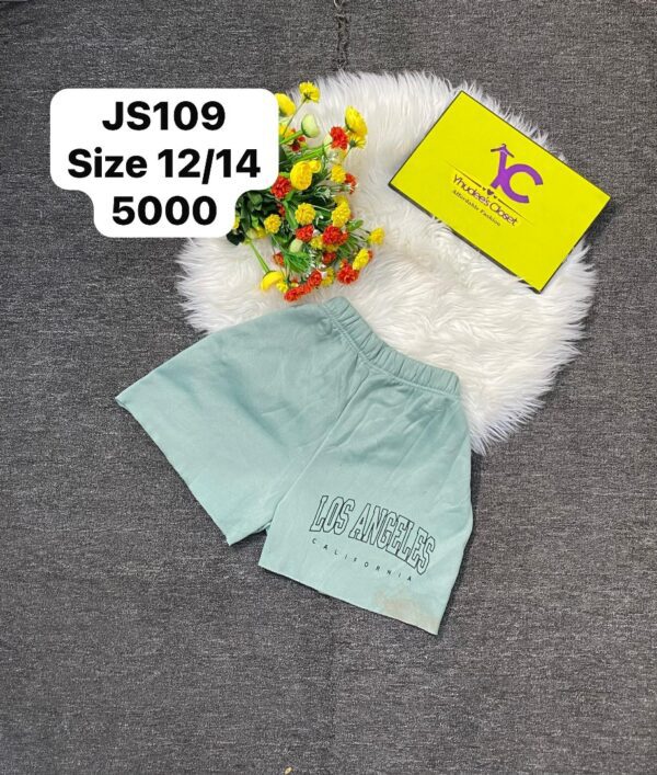 Light Green Los Angles Design Shorts Size 12/14