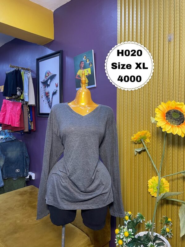 Grey Longsleeeve Sweatshirt XL