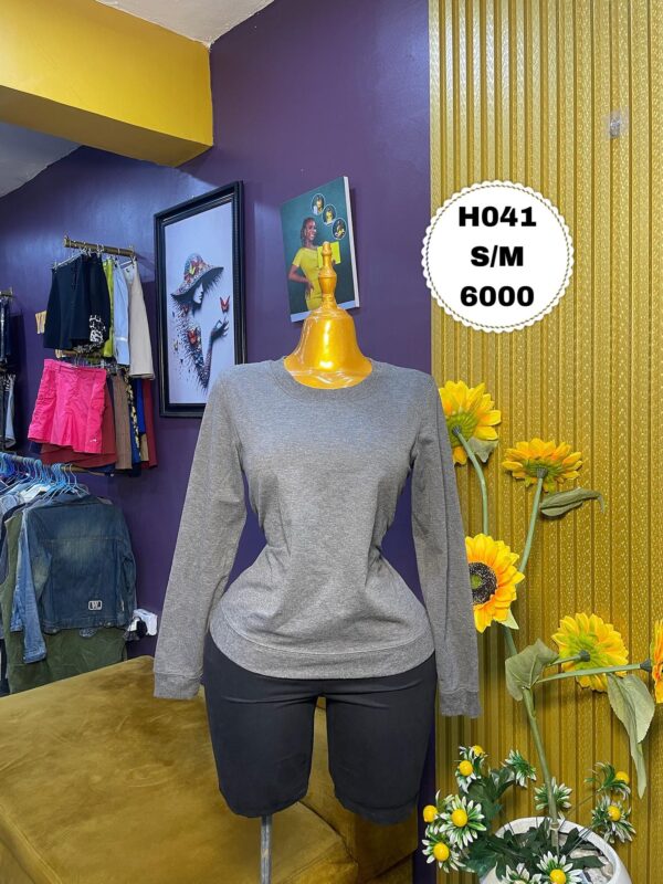Grey Sweatshirt S/M