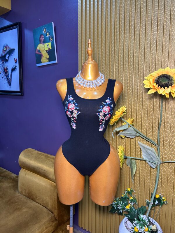 Black embroidered bodysuit Size 10