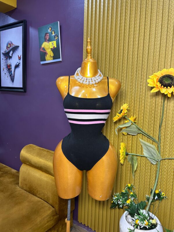 Striped black sleeveless bodysuit Size 10/12