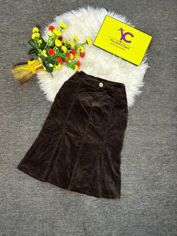 Coffee brown seed skirt Size 16, L 25