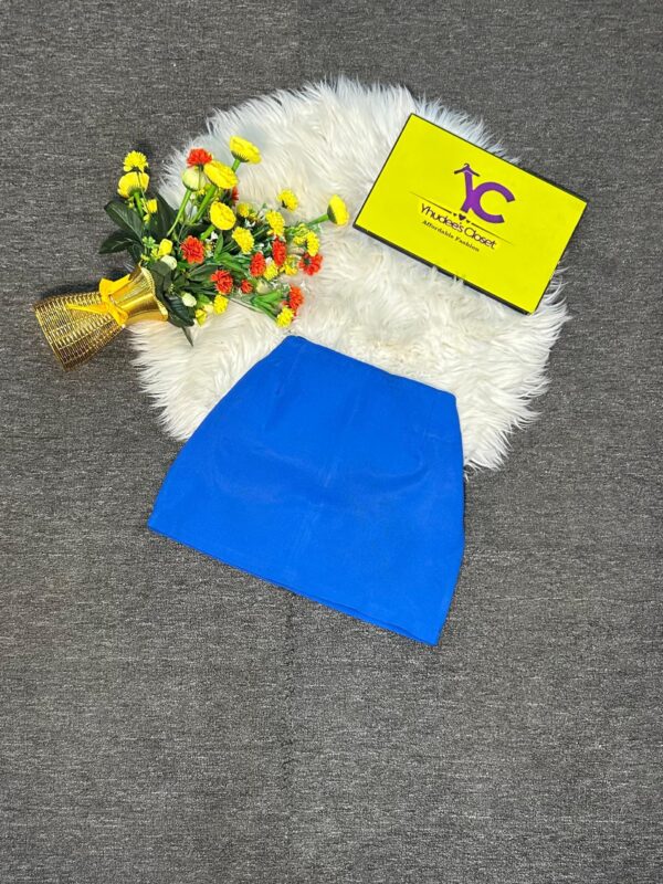 Plane Sky blue skirt Size 10, L 14