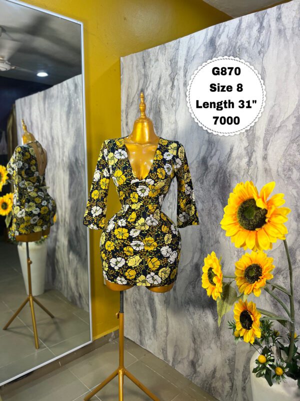 G870 Yellow Floral Mini dress (Size 8 Length 31”)