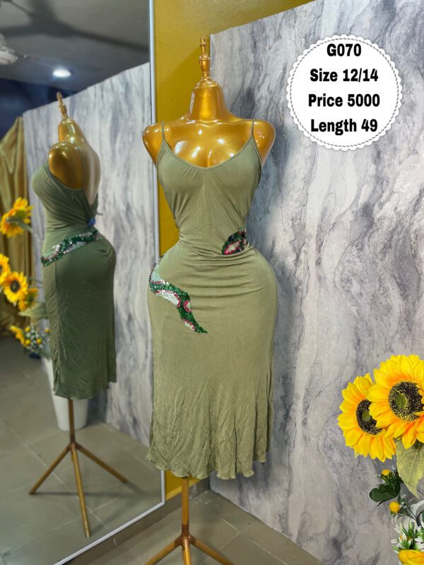 G070 - Sequin detailed slip dress | Size 12/14