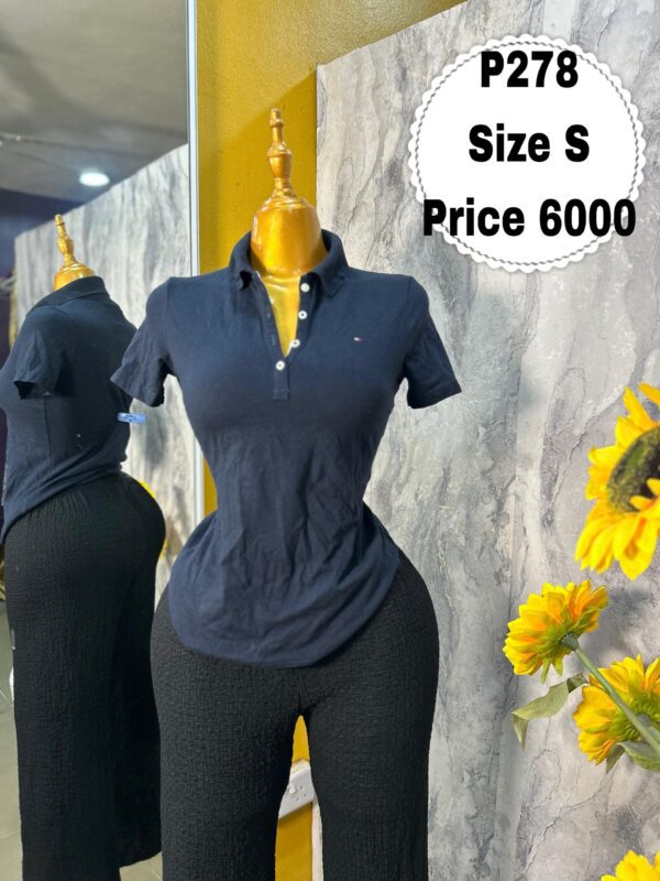 P278 - Navy blue collar polo (S)