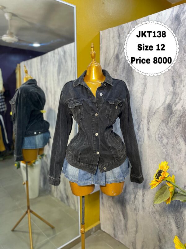 JKT138 - Deep black fitted denim jacket (12)
