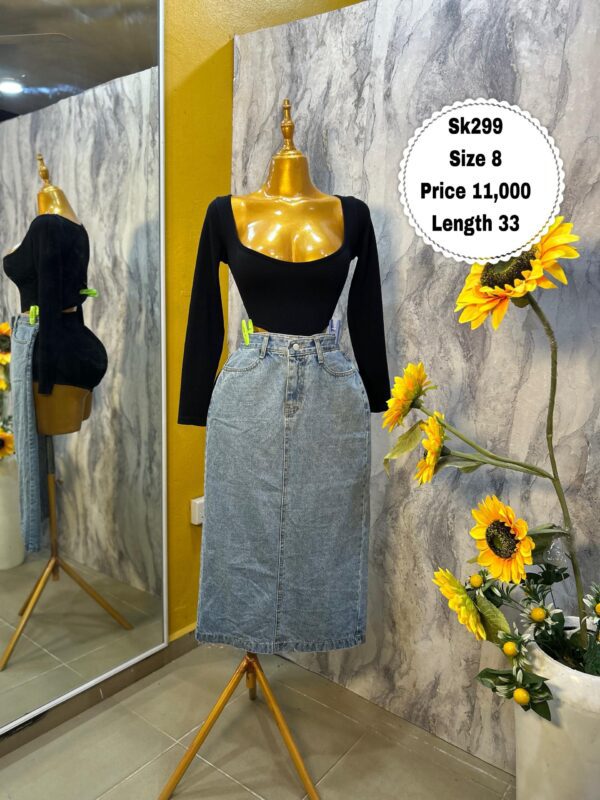 SK299 - Classic straight-cut denim skirt (8)