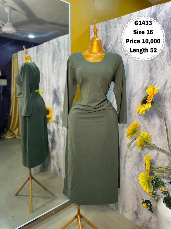 G1433 - Olive green long sleeve midi (16)