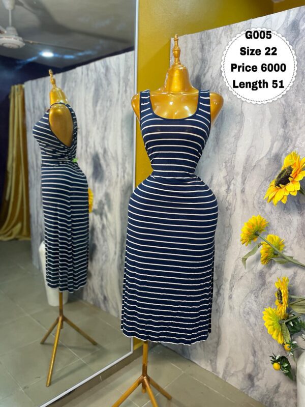 G005 - Navy striped sleeveless maxi (22)