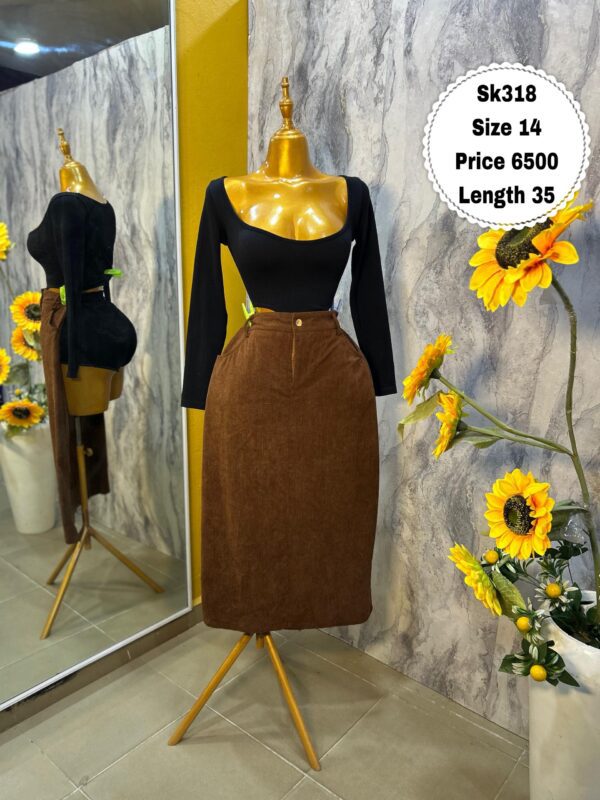 SK318 - Long brown corduroy skirt (14)