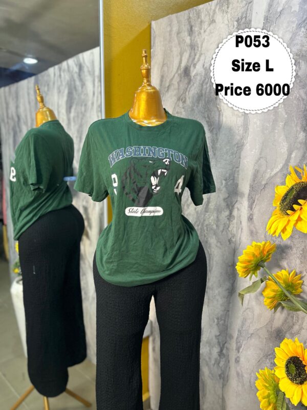 P053 - Forest green round neck polo | Size L