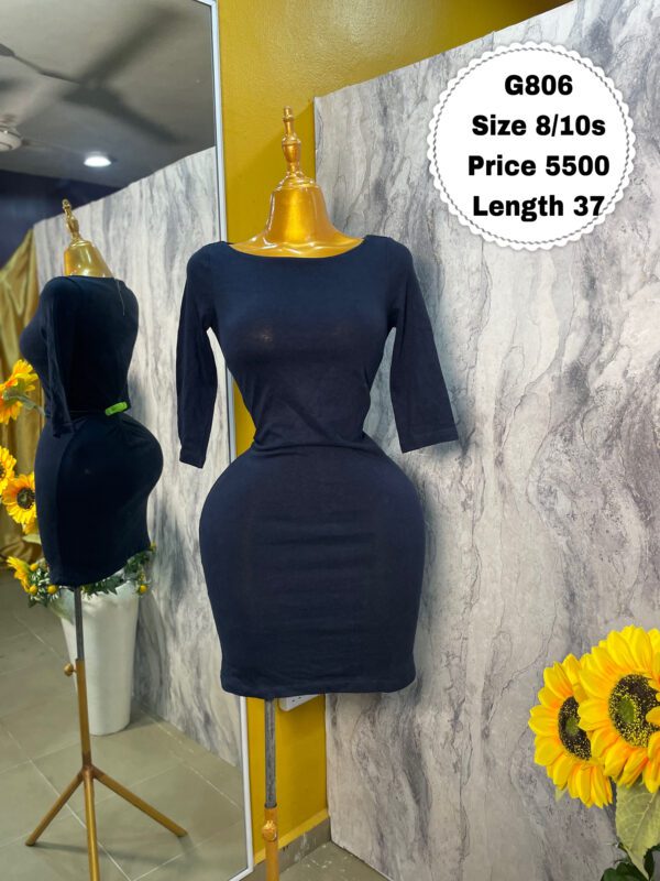 G806 - Beautiful navy blue bodycon dress | Size 8/10s