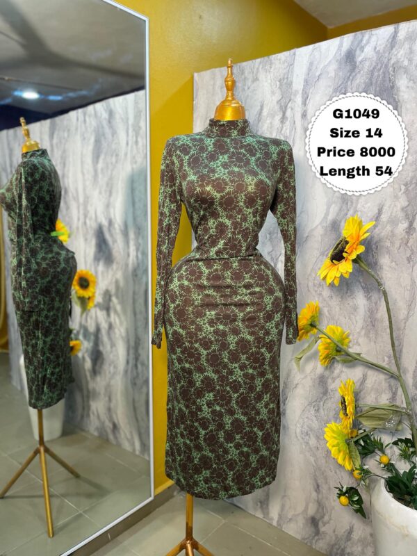 G1049 - Green print midi bodycon (14)