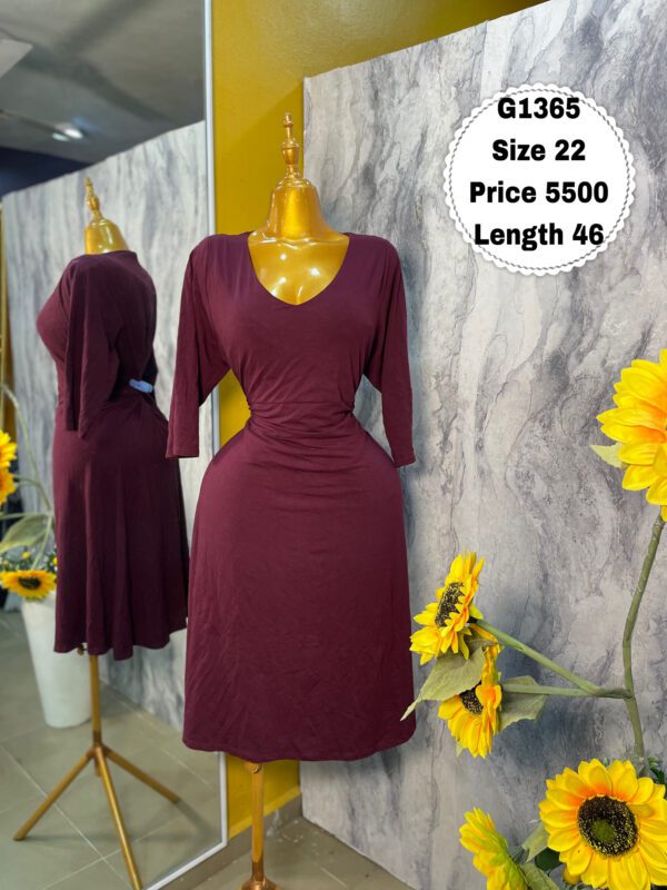G1365 - Beautiful maroon dress | Size 22