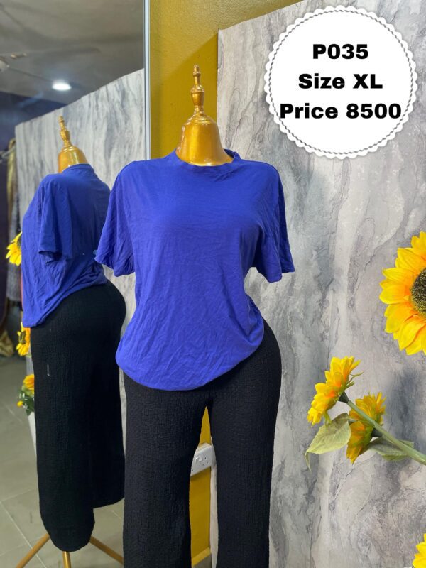 P035 - Plain blue polo | Size XL
