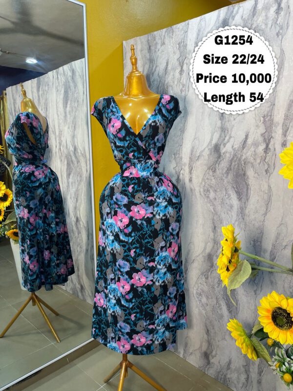 G1254 - Solid Lycra floral dress | Size 22/24